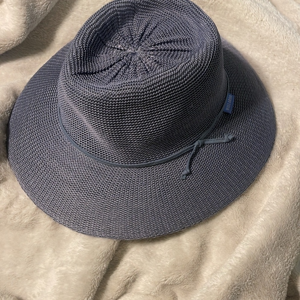 Wallaroo Hat Co Packable Travel UPF 50+ Dusty Blue Adjustable Victoria Fedora - Picture 2 of 2